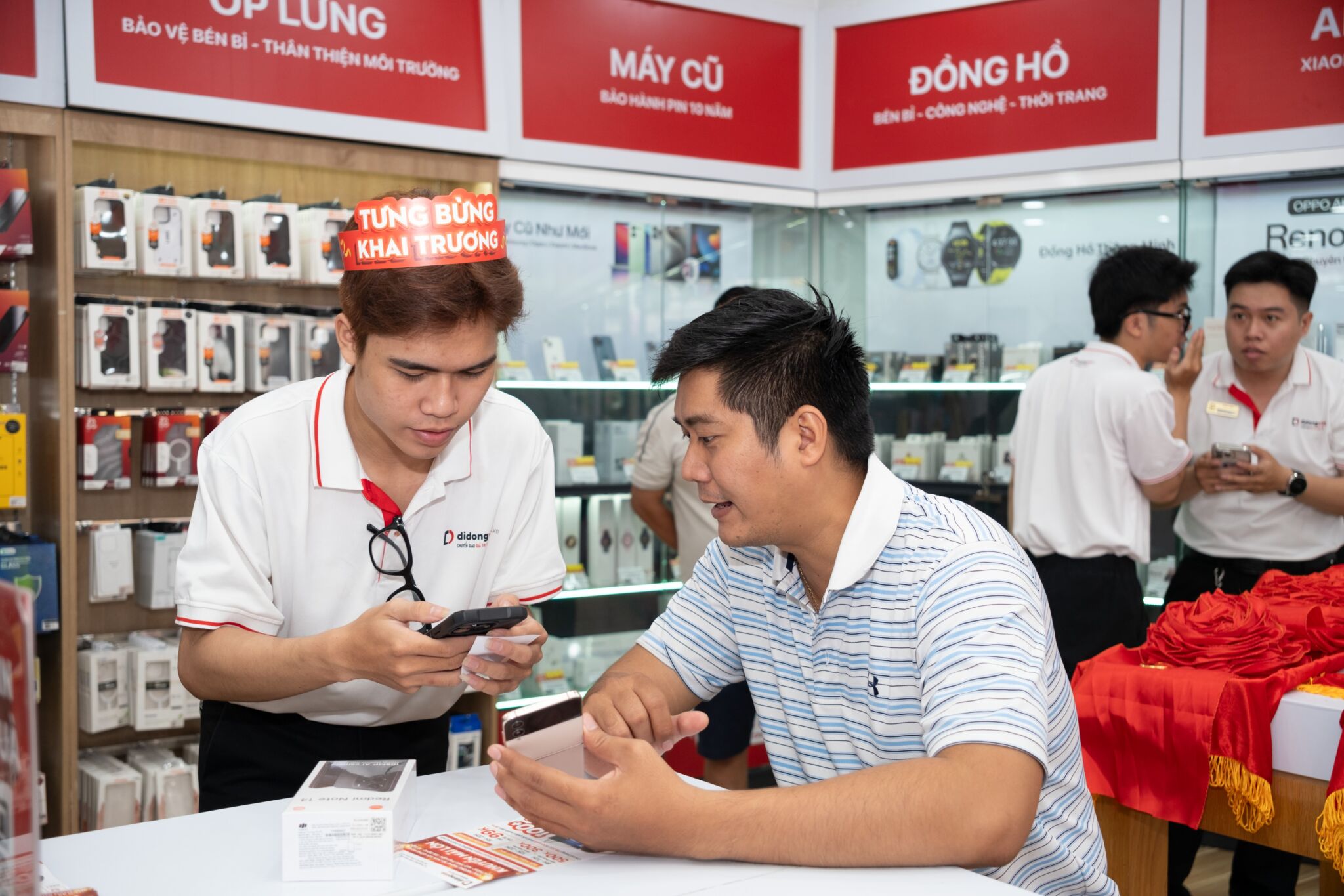 Khai trương trung tâm mua sắm công nghệ, Di Động Việt chính thức triển khai gói sản phẩm trả góp độc quyền